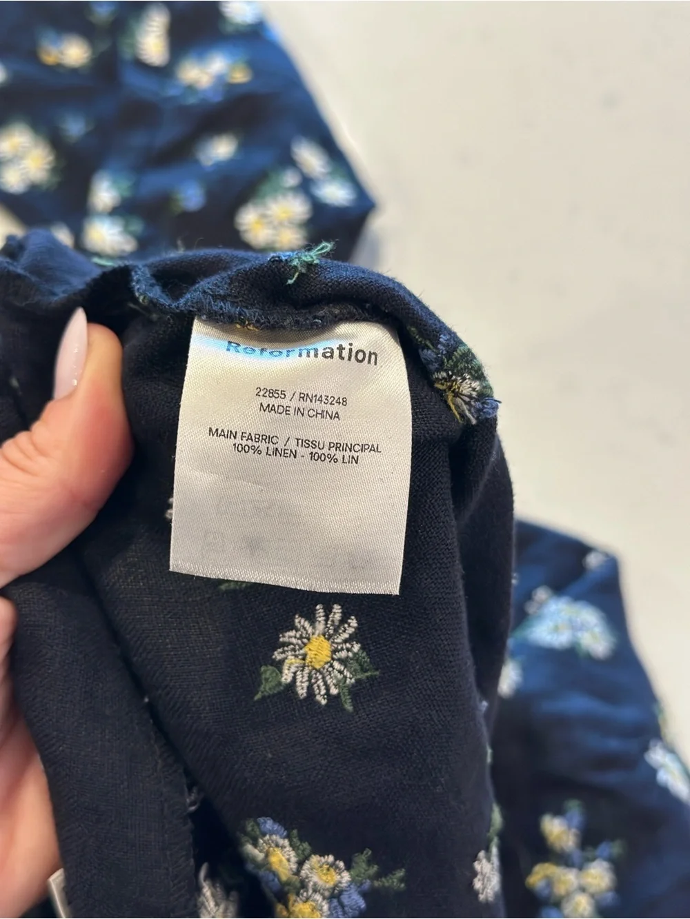 NWOT Reformation Navy Blue Floral Linen Pants Size 0 Cropped Summer Premium